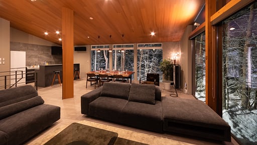 Chalet Jade B Living room