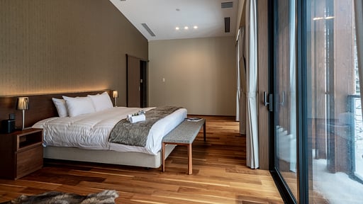 Chalet Jade Rabbit Bedroom 1