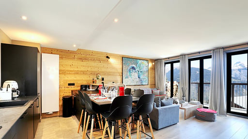 Chalet Jiri Dining area