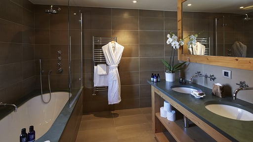 Chalet Lapin Blanc Bedroom 1