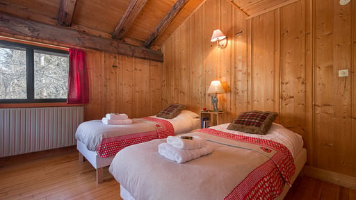 Chalet Le Solerey Bedroom 1