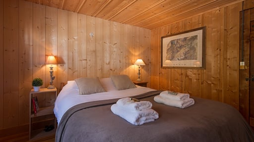 Chalet Le Solerey Bedroom 2
