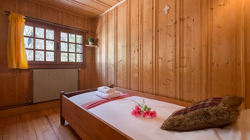 Chalet Le Solerey Bedroom 4