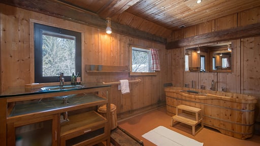 Chalet Le Solerey Bedroom 3