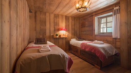 Chalet Le Solerey Bedroom 6