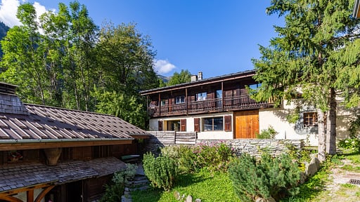 Chalet Le Solerey Surroundings