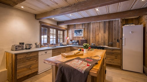 Chalet Le Solerey Kitchen