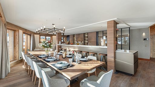 Chalet Les Bruxellois Dining area
