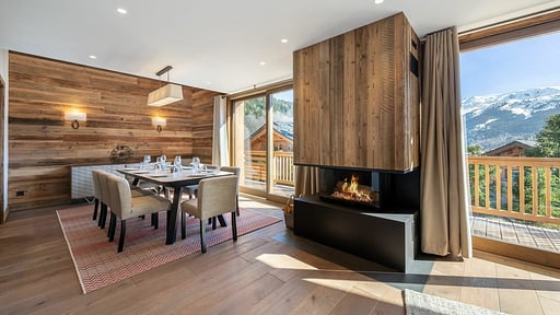 Chalet Les Flocons 1 Dining area