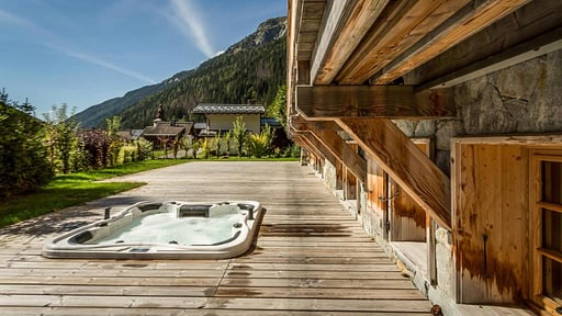 Chalet Lynette Jacuzzi
