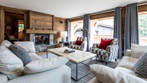 Chalet Lynette Salon