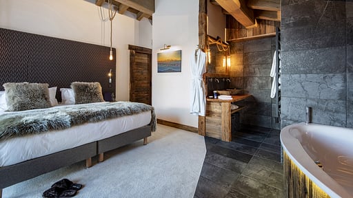 Chalet Machapuchare Bedroom 1