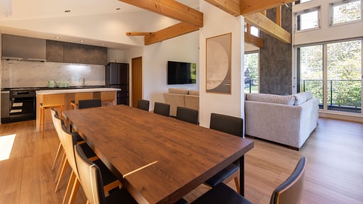 Chalet Mitsuki Dining area
