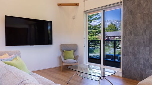 Chalet Mitsuki Living room