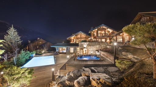 Chalet Mont Tremblant Jacuzzi