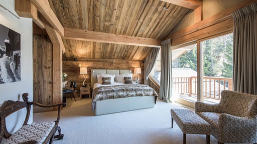 Chalet Mont Tremblant Bedroom 1