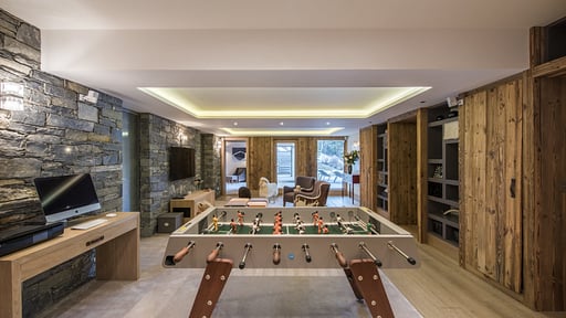 Chalet Mont Tremblant Media room
