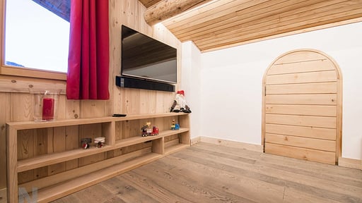 Chalet Népal Medienraum