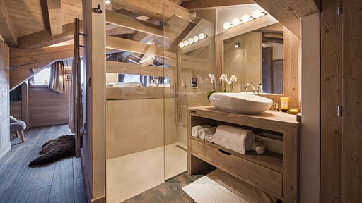 Chalet Opale Bedroom 1