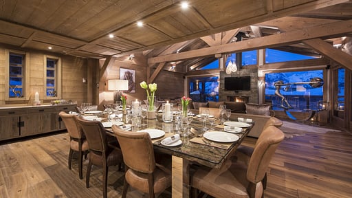 Chalet Opale Dining area