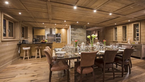 Chalet Opale Dining area