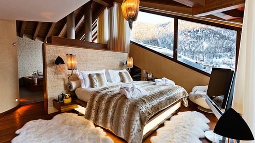 Chalet Peak Bedroom 1