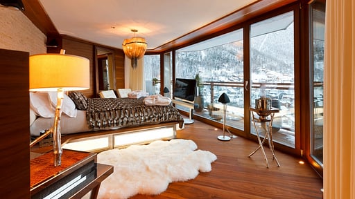 Chalet Peak Bedroom 2