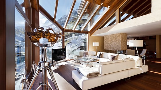 Switzerland 5-bedroom Accommodations & chalets for Families