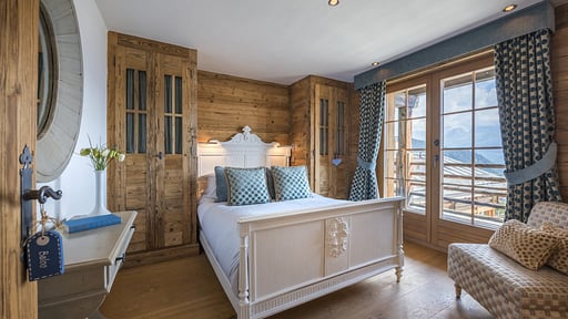 Chalet Petit Ours Bedroom 2