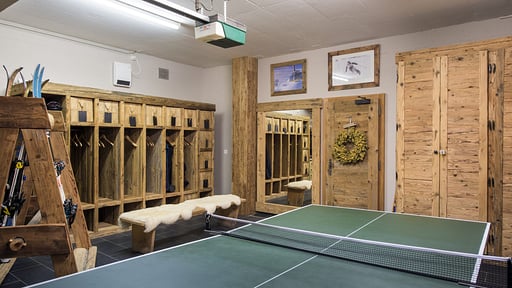 Chalet Petit Ours Table tennis