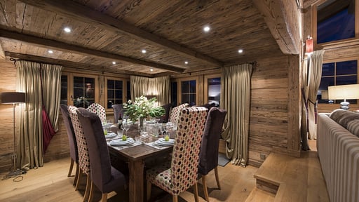 Chalet Petit Ours Dining area 2