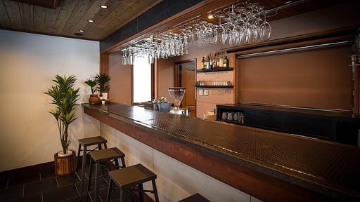 Chalet Powderhouse Bar