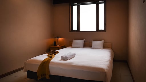 Chalet Powderhouse Bedroom 4