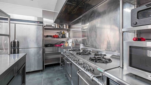 Chalet Powderhouse Kitchen