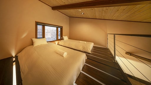 Chalet Powderhouse Bedroom 3
