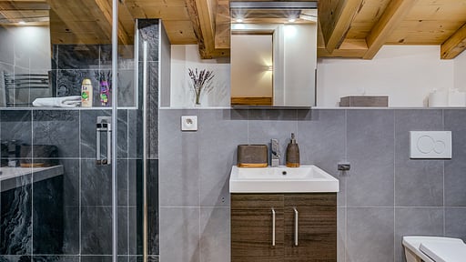 Chalet Rubicon Bedroom 1