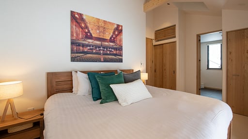 The Country Resort - Chalet Sahama Bedroom 2