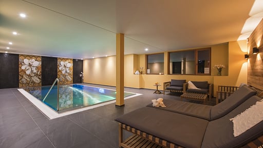 Chalet Shalimar Schwimmbad