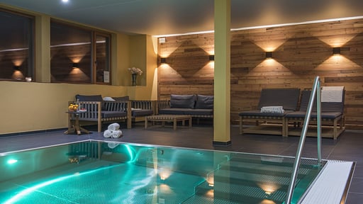 Chalet Shalimar Schwimmbad