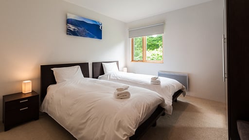 The Country Resort - Chalet Shimano Bedroom 2