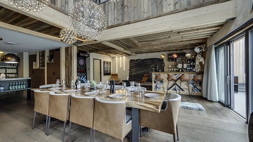 Chalet TAJJ Dining area