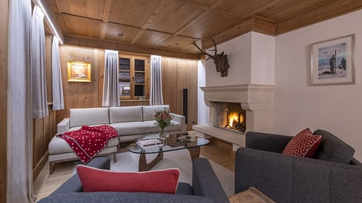 Chalet Tire Bouchon Living room