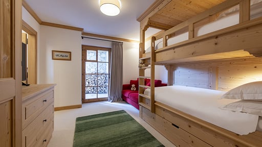 Chalet Tire Bouchon Bedroom 4
