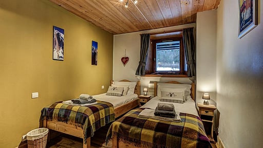 Chalet Tissières Bedroom 1