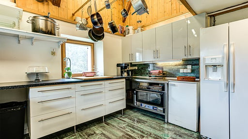 Chalet Tissières Kitchen