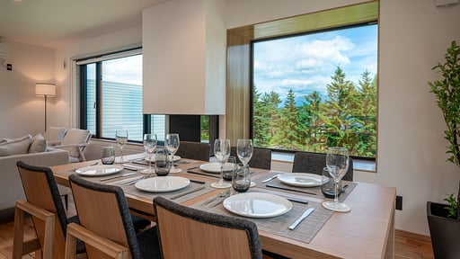 Chalet Wildwood Dining area