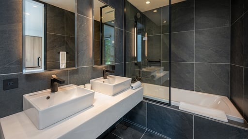 Chalet Wildwood Bedroom 1