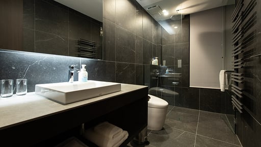 Chalet Yuki Sugi Bedroom 1