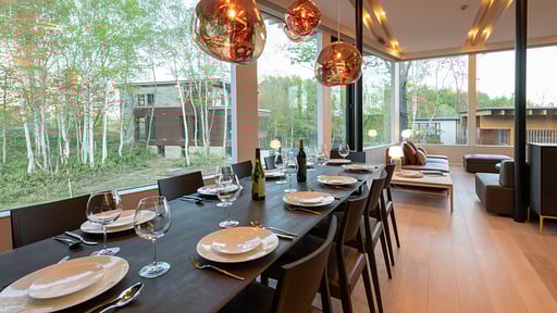 Chalet Yuki Sugi Dining area