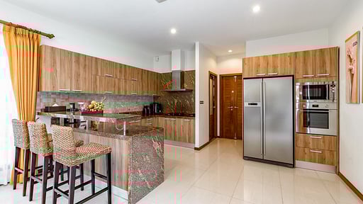 Champagne Villa Kitchen